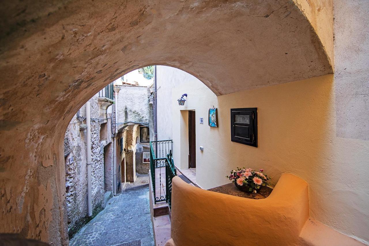 הוילה Borgo Di קונקה דיי מריני מראה חיצוני תמונה