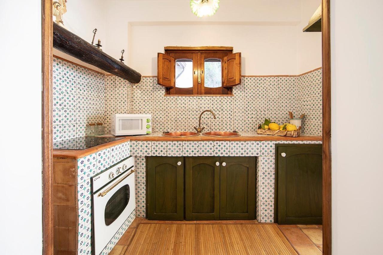 הוילה Borgo Di קונקה דיי מריני מראה חיצוני תמונה