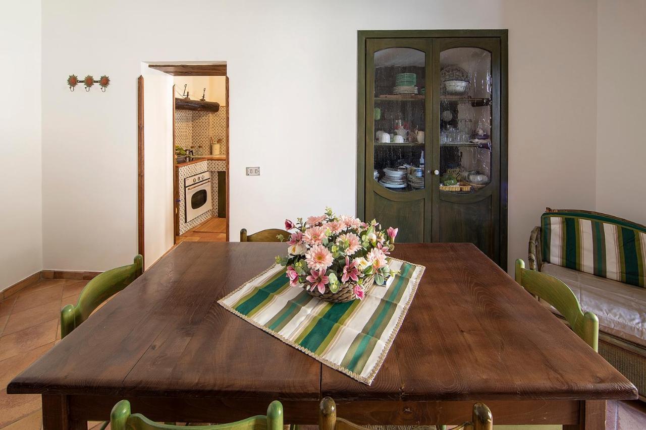 הוילה Borgo Di קונקה דיי מריני מראה חיצוני תמונה
